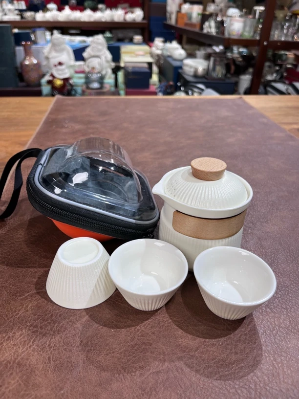 484器凰珍珠白一壶三杯旅行茶具
