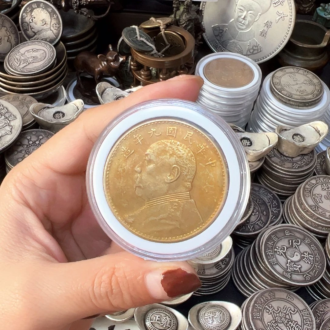 金属复古风格摆件