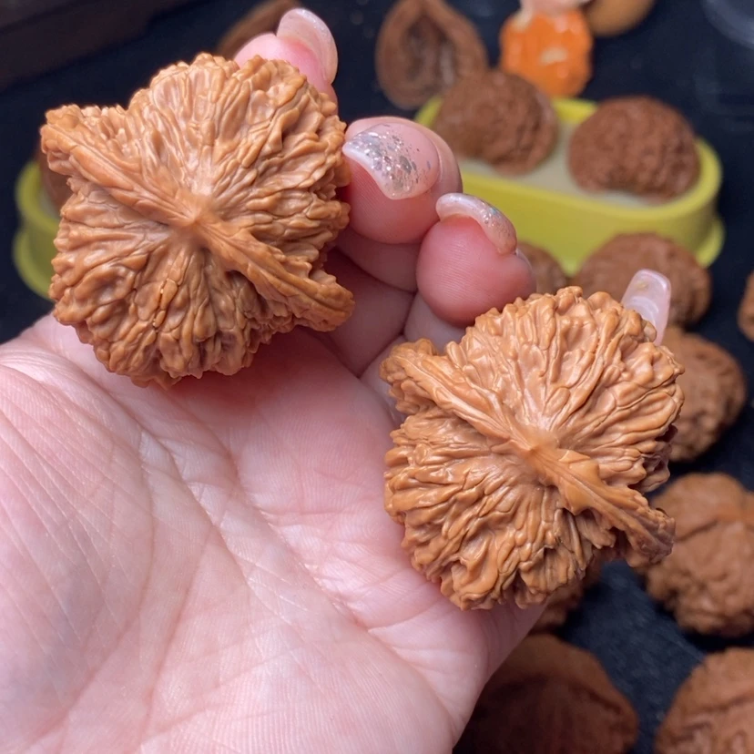 【闪购商品】把件文玩核桃880号四座楼45