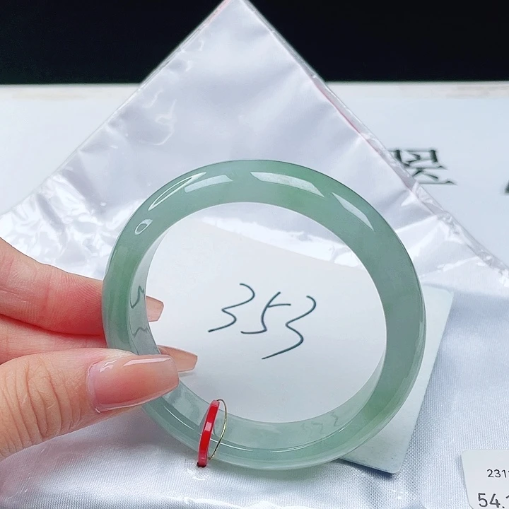 翡翠未镶嵌手镯54+正圈