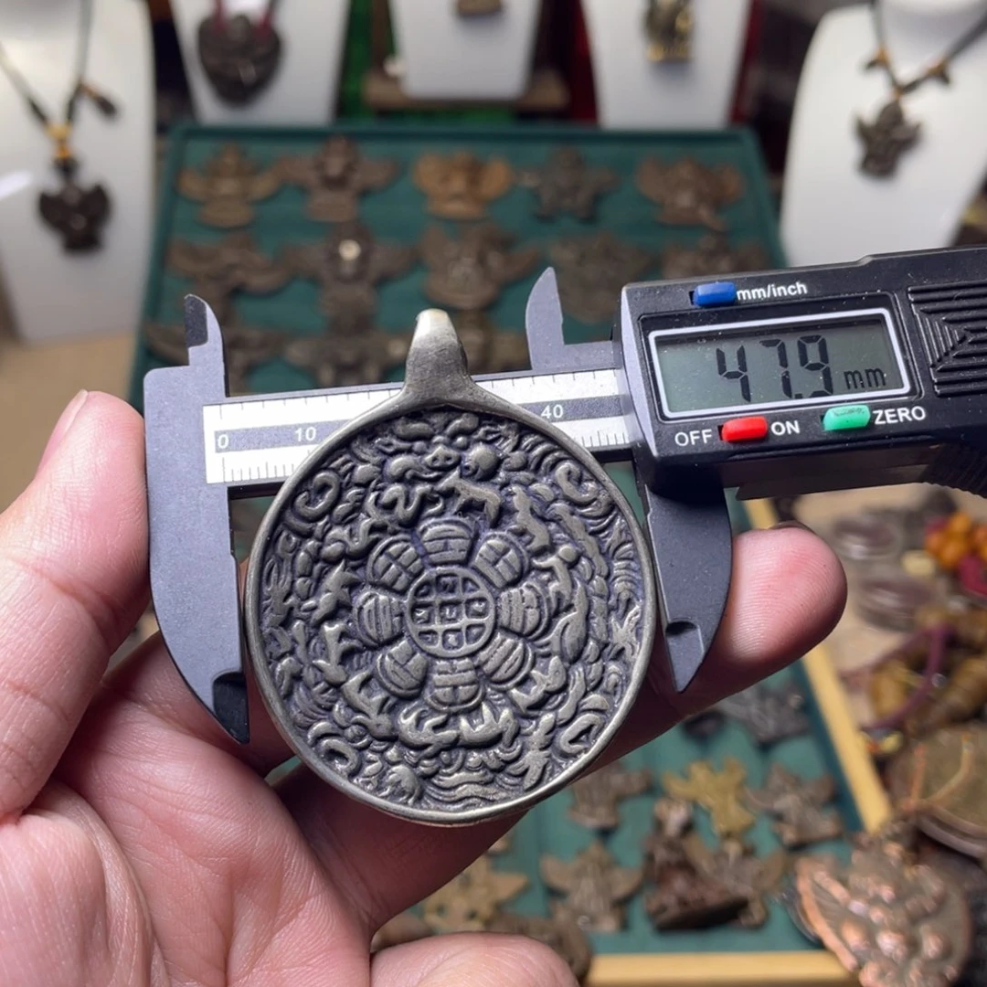 藏传白立马猪鼻福利