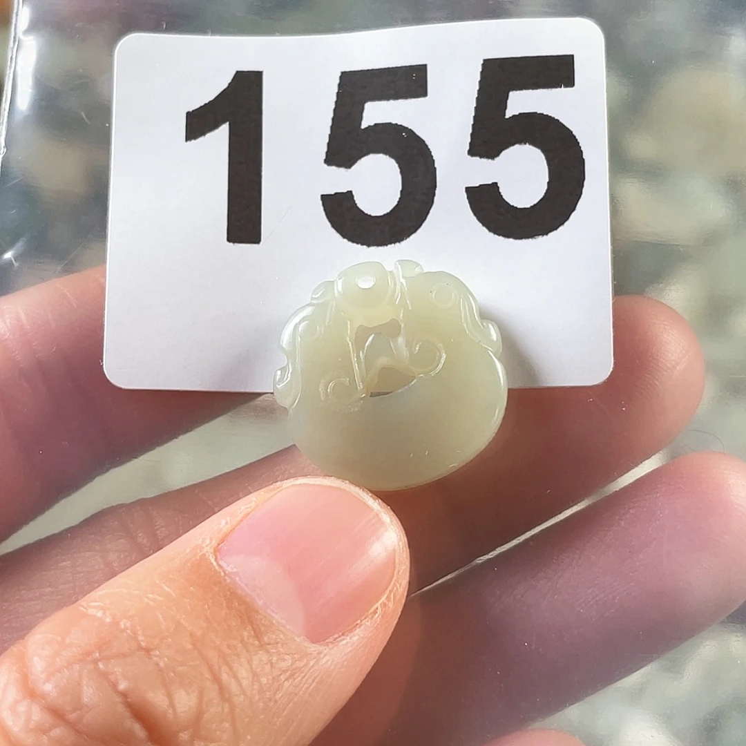 和田玉（糖玉）颈饰未镶嵌