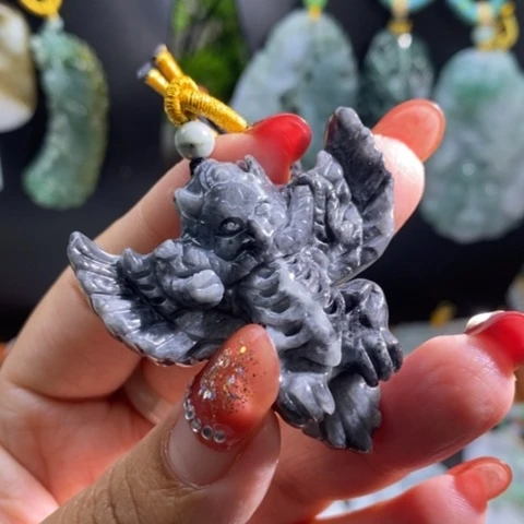 【闪购商品】颈饰未镶嵌翡翠鹰