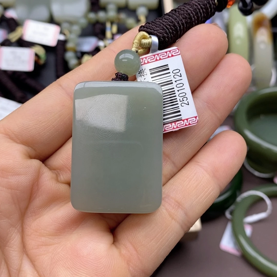 和田玉吊坠(不含链)未镶嵌涵*