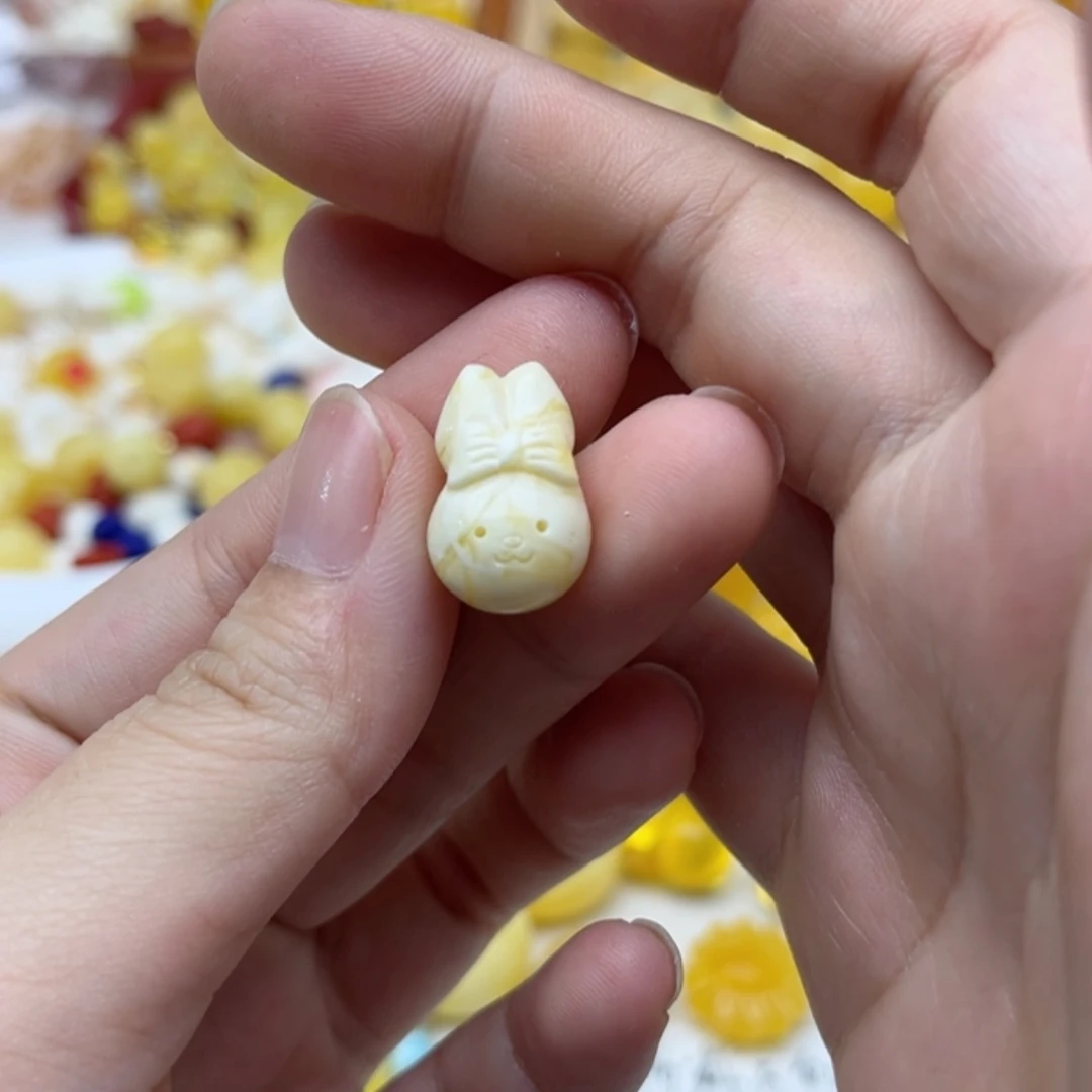 【闪购商品】未镶嵌蜜蜡裸石配饰