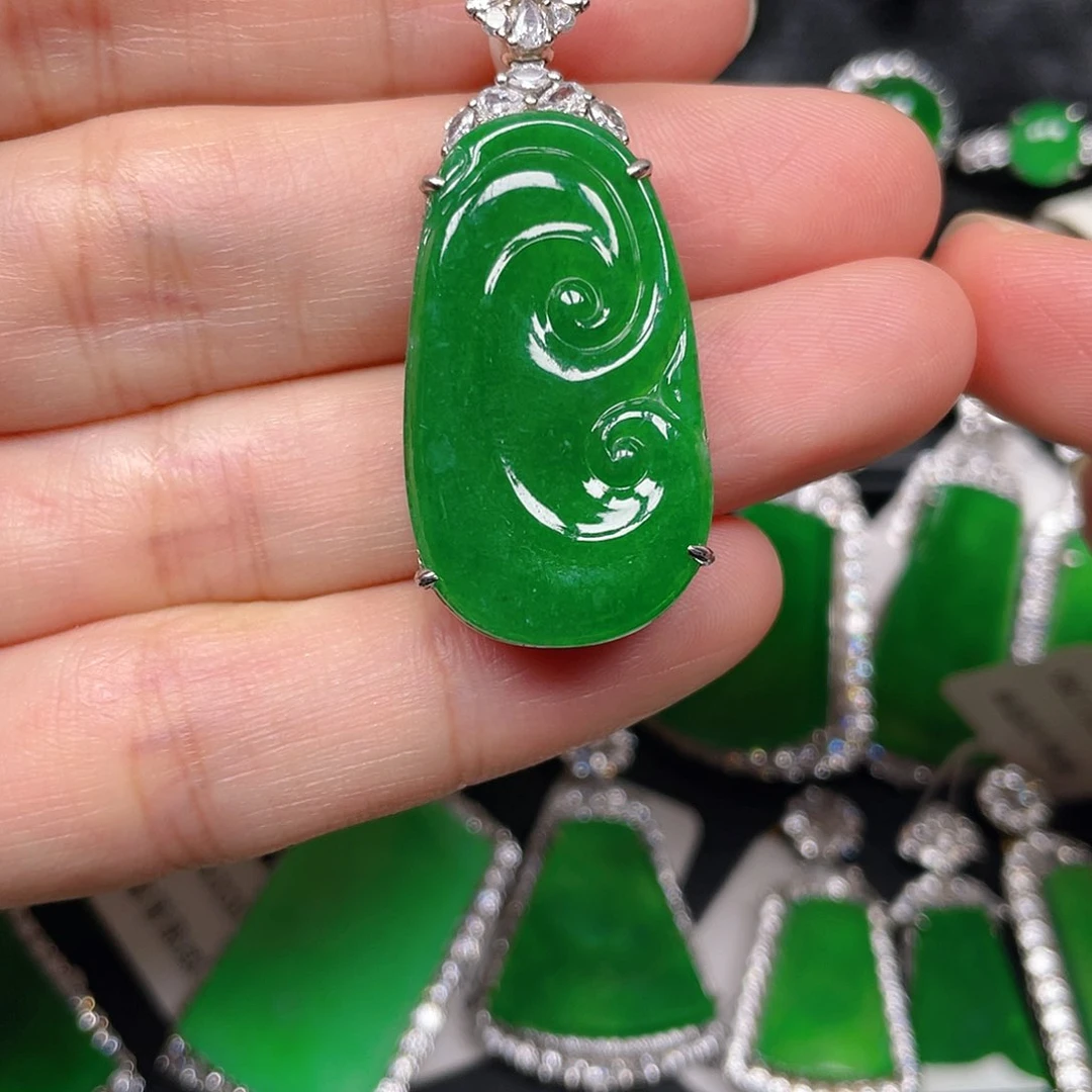 吊坠(不含链)银S925镶嵌翡翠吊坠