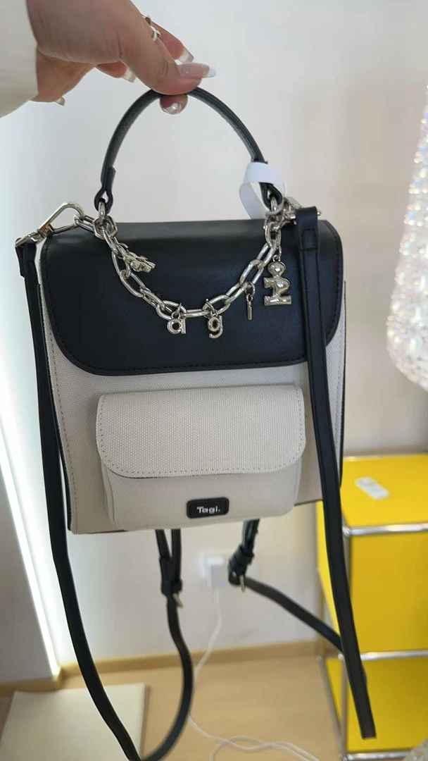 小众设计百搭白三彩双肩包47872