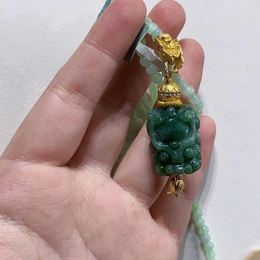 【闪购商品】颈饰未镶嵌翡翠