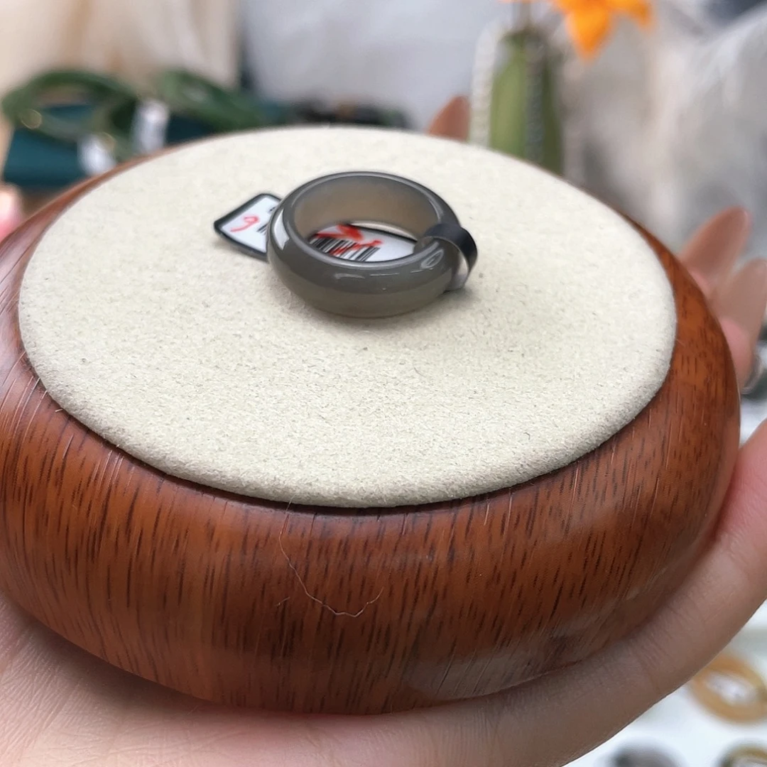 和田玉未镶嵌戒指冰灰轮胎16.8v39