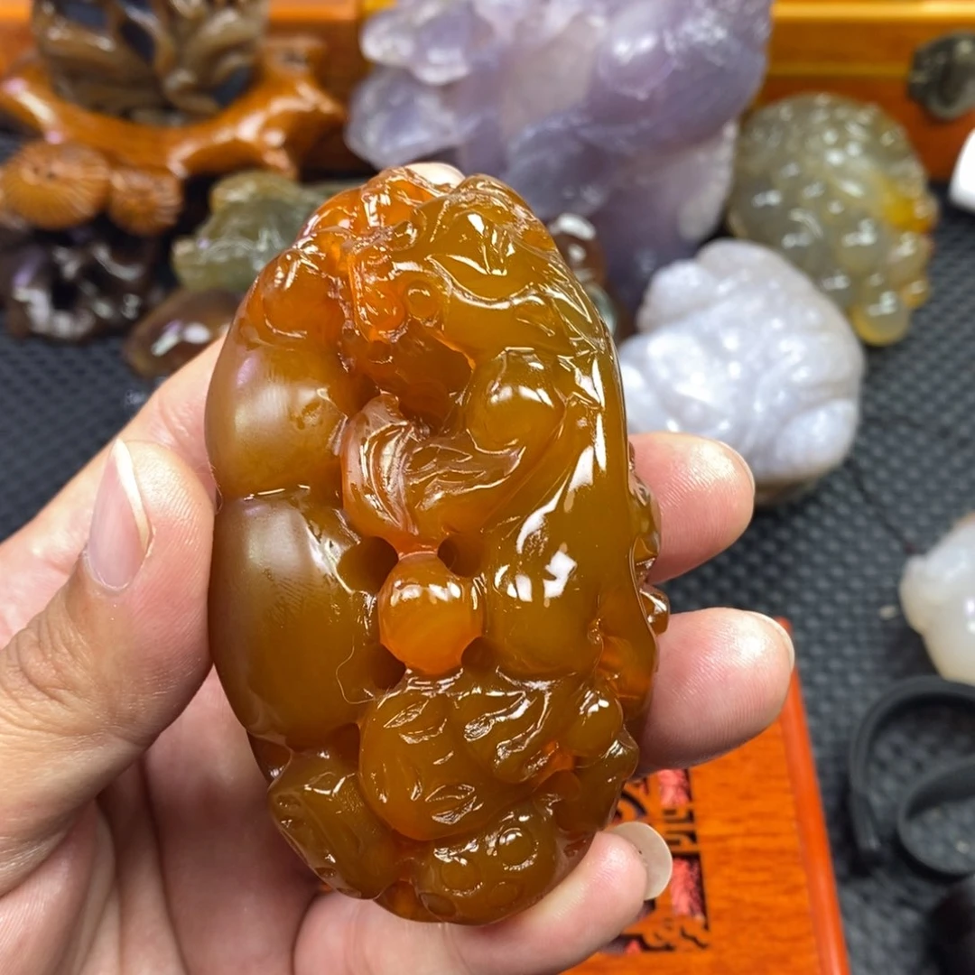 玛瑙/玉髓手把件未镶嵌舍**