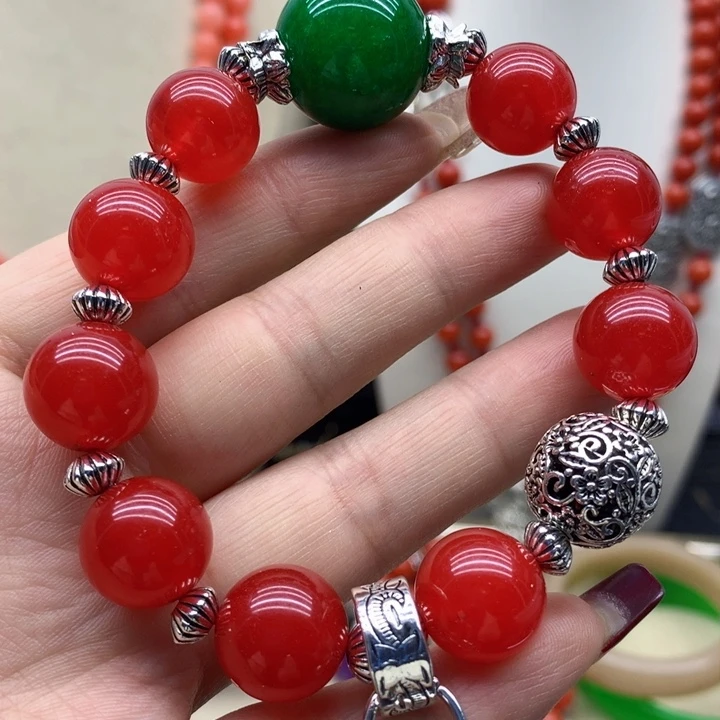 翡翠颈饰未镶嵌吊坠