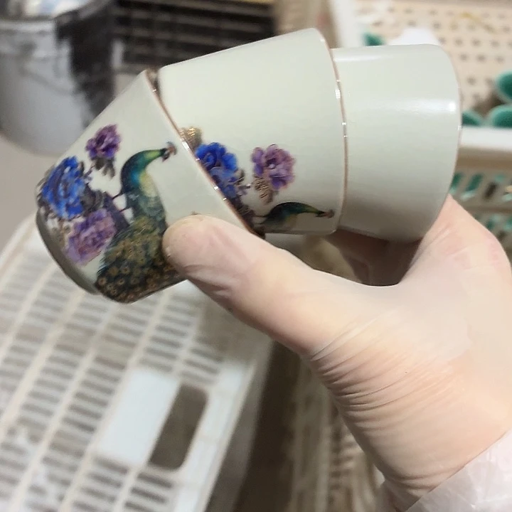 桂***游茶具微暇，介意勿拍