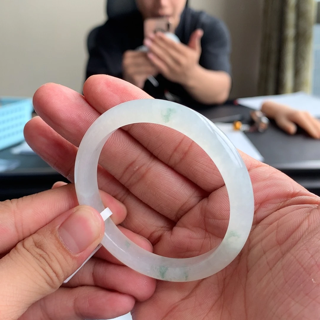 翡翠手镯未镶嵌22号52.7