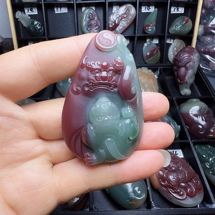 玛瑙/玉髓秦紫玉挂件未镶嵌