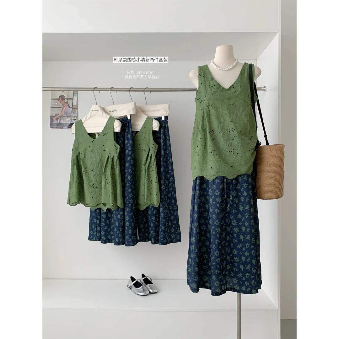 森系绿野仙踪 时尚套装女2025夏季V领镂空蕾丝上衣碎花半裙两件套