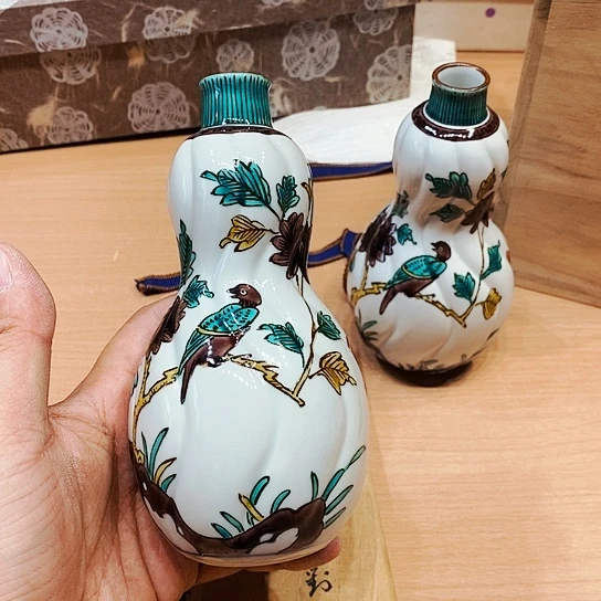 万千严选瓷器茶具杂项如图所示春**心