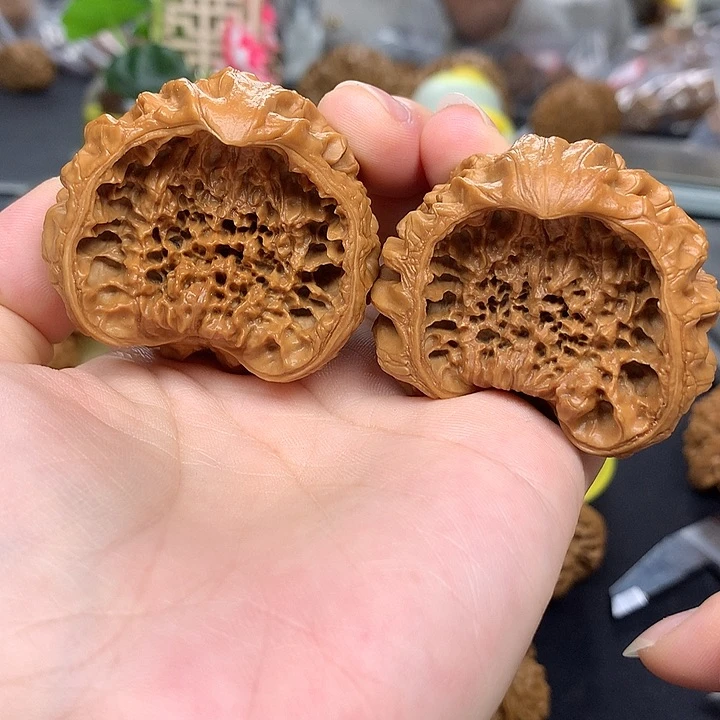 吊坠文玩核桃五***香47蛇王