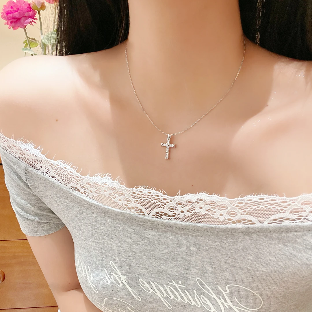 铜项链 闪锆十字架项链女高级感叠戴鼻屎钻锁骨链轻奢小众颈链