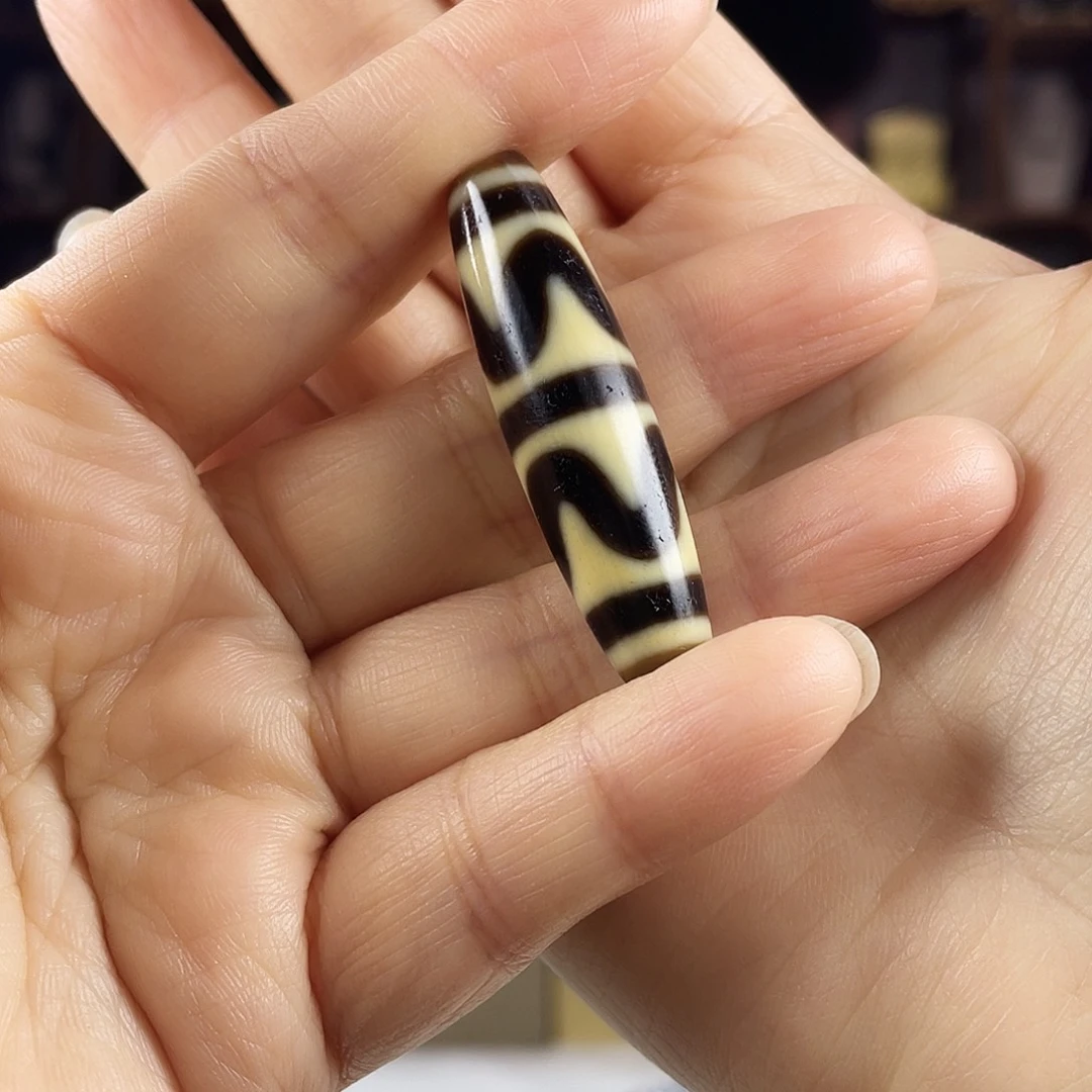 我***哥玛瑙/玉髓合金颈饰张魁