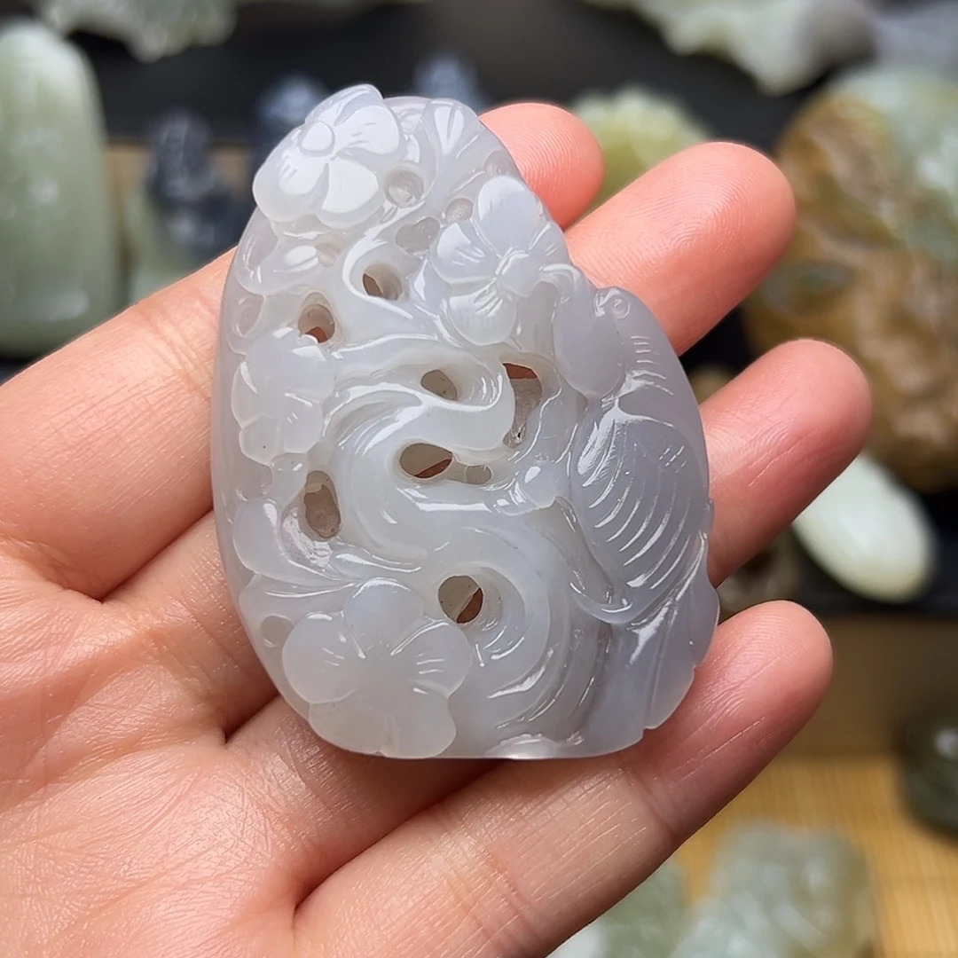 和田玉未镶嵌挂件