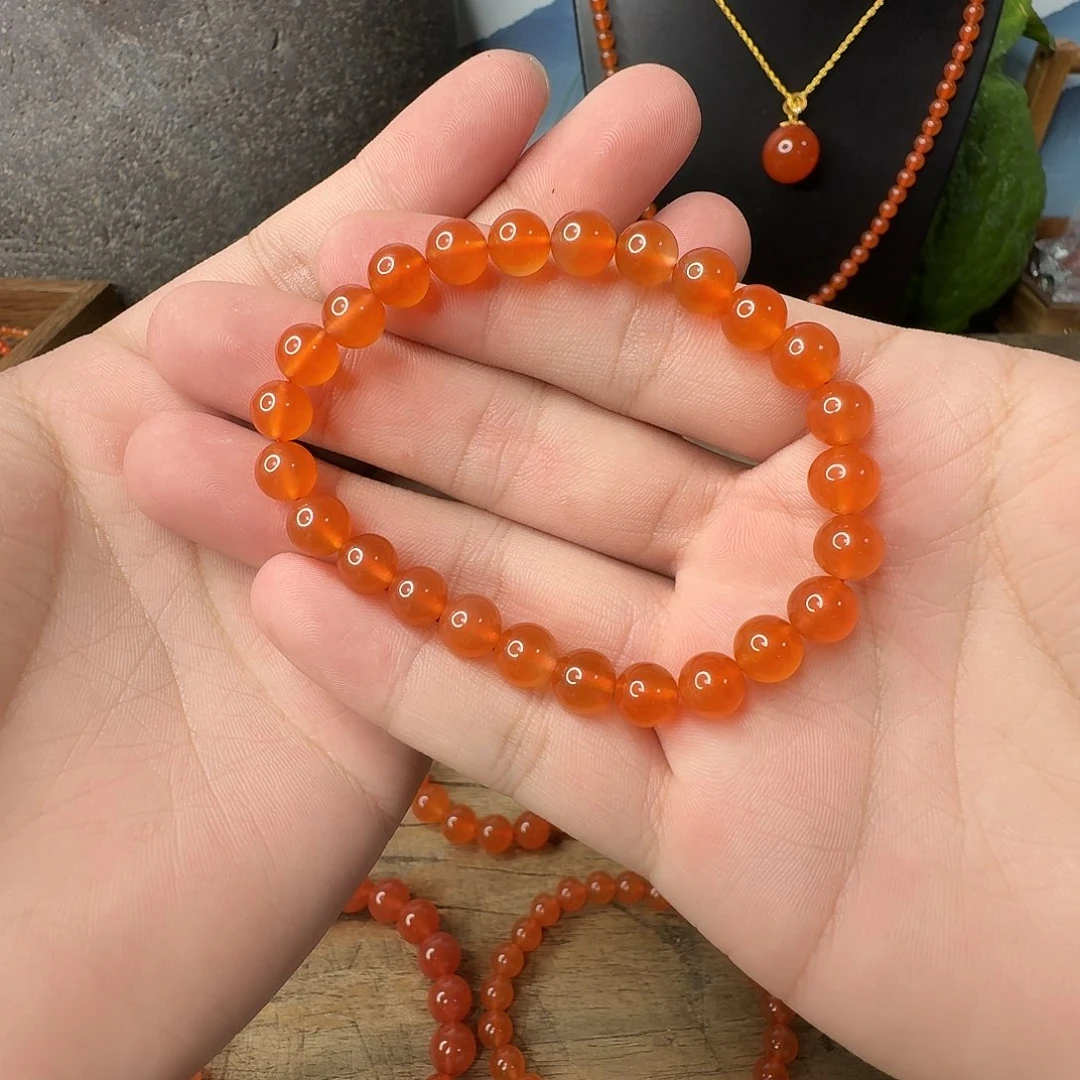 笨***贝南红玛瑙未镶嵌单圈