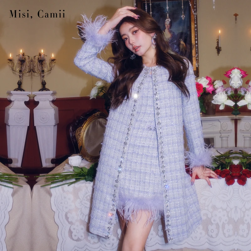 达人专属Misi,Camii秋冬新款女士时尚感钻饰羽毛袖花呢格子长外套