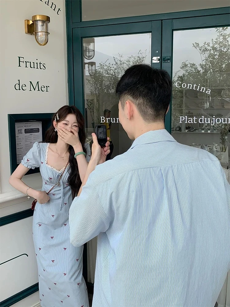 【喜欢请响铃】泡泡袖连衣裙女夏情侣款V领条纹长裙