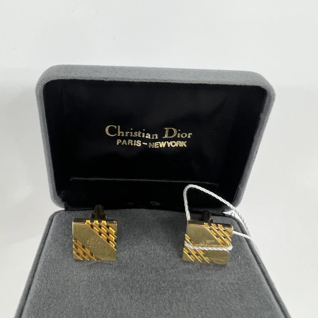 95新 DIOR/迪奥 捐金沉珠/袖扣