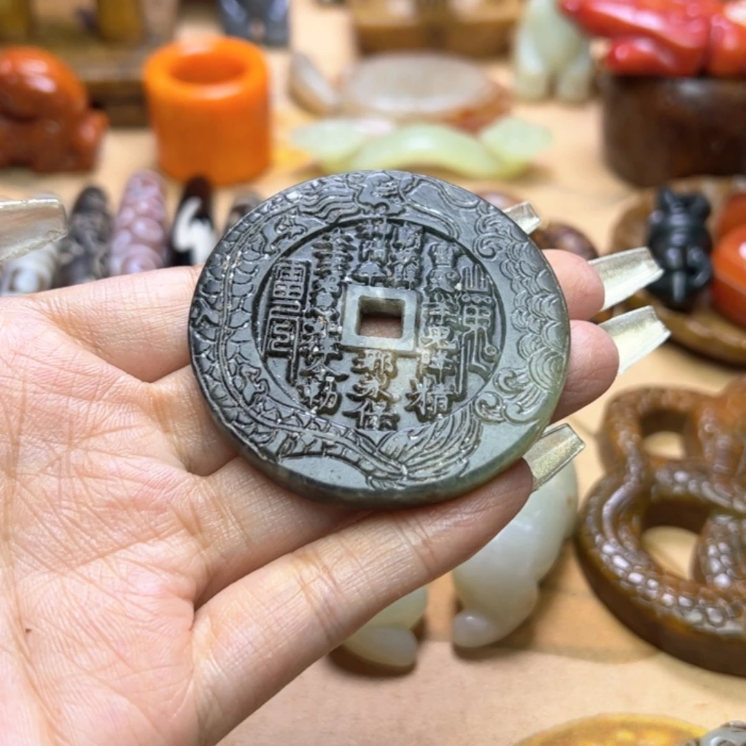 【闪购商品】蛇纹石玉颈饰未镶嵌