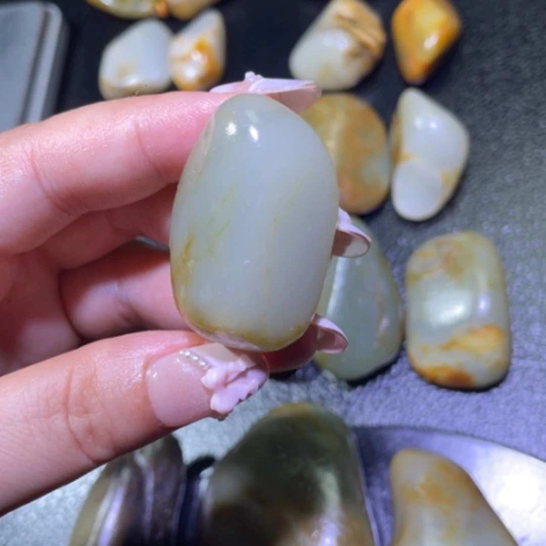 【闪购商品】颈饰未镶嵌和田玉勇****L