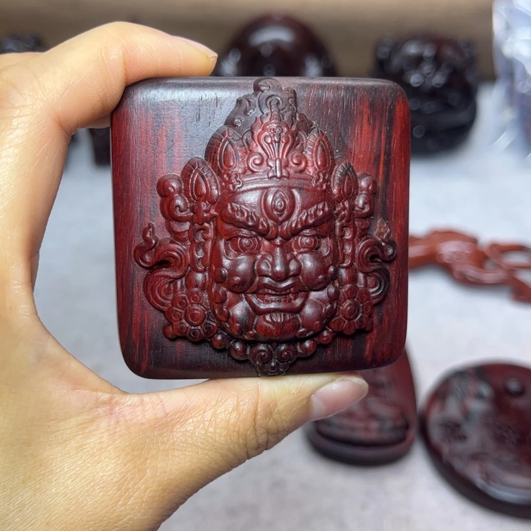 檀香紫檀（小叶紫檀）黄财神