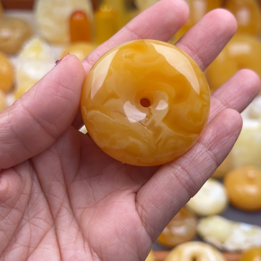 琥珀颈饰未镶嵌梦*纯天然琥珀蜜蜡无优化