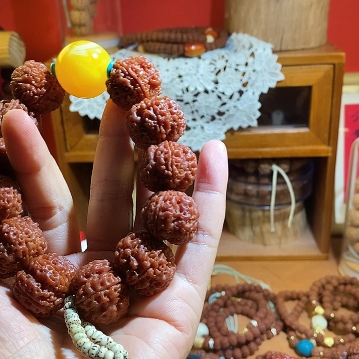 兜****金刚菩提吊坠225玉华度母