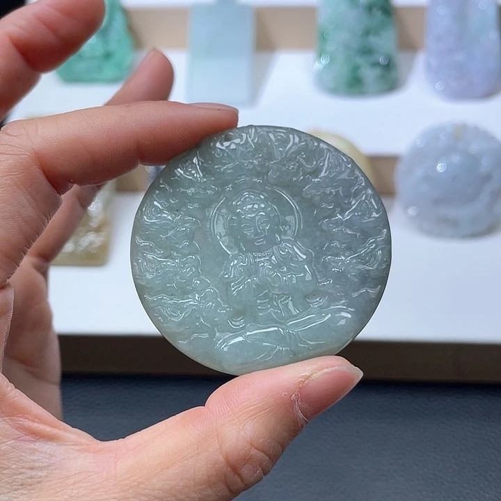 翡翠未镶嵌颈饰翡翠