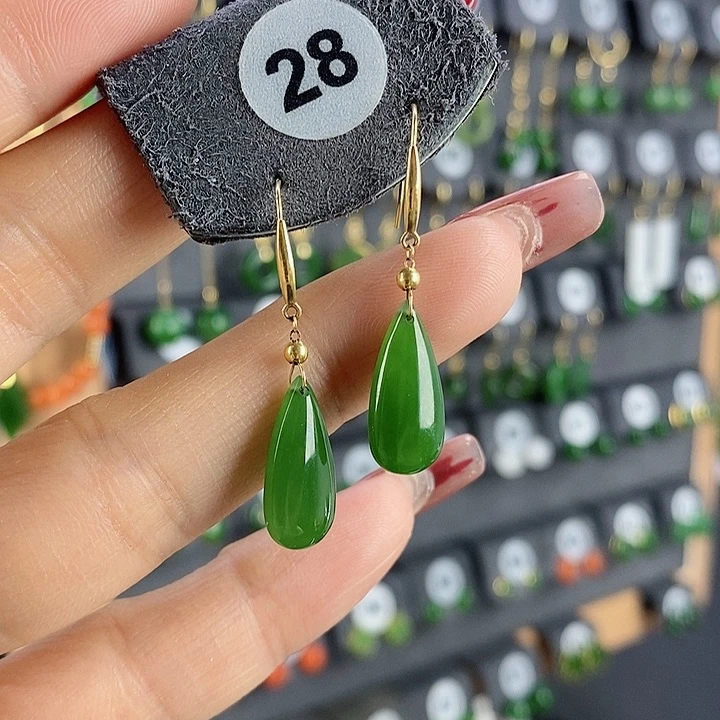 和田玉耳饰18K金镶嵌