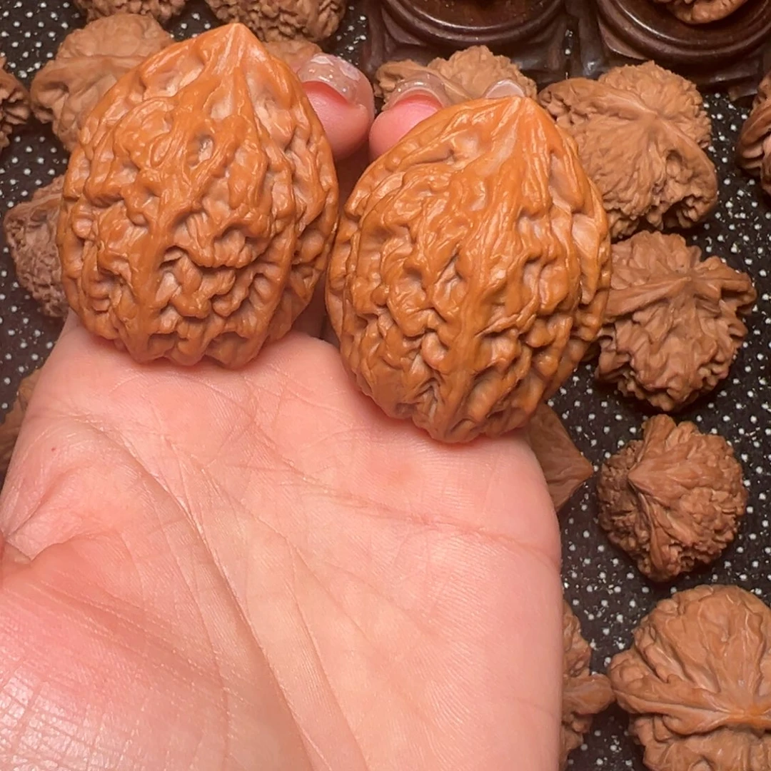 宁***远红锦鲤，边38，肚40，高46