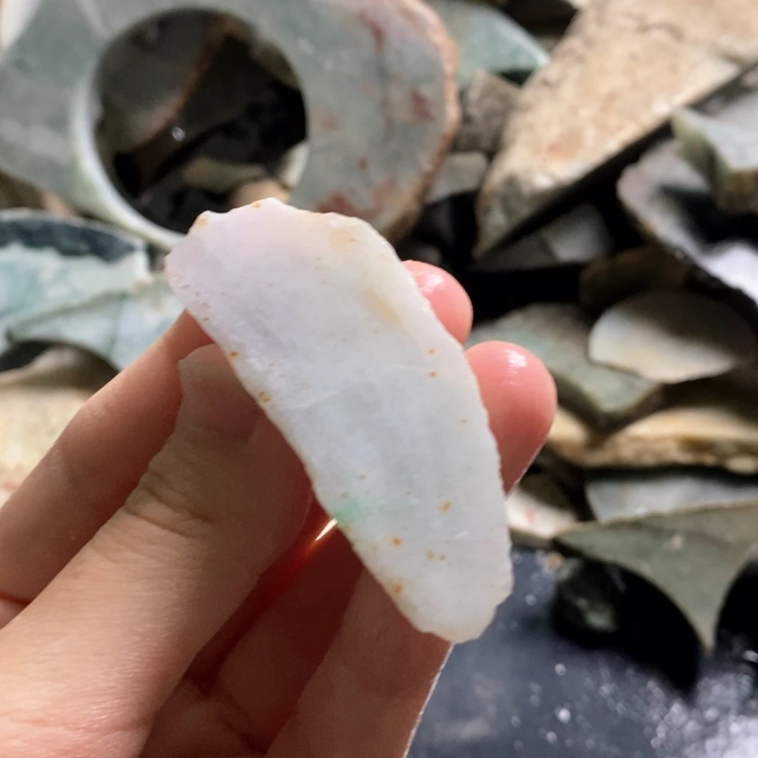 颈饰未镶嵌翡翠天然翡翠