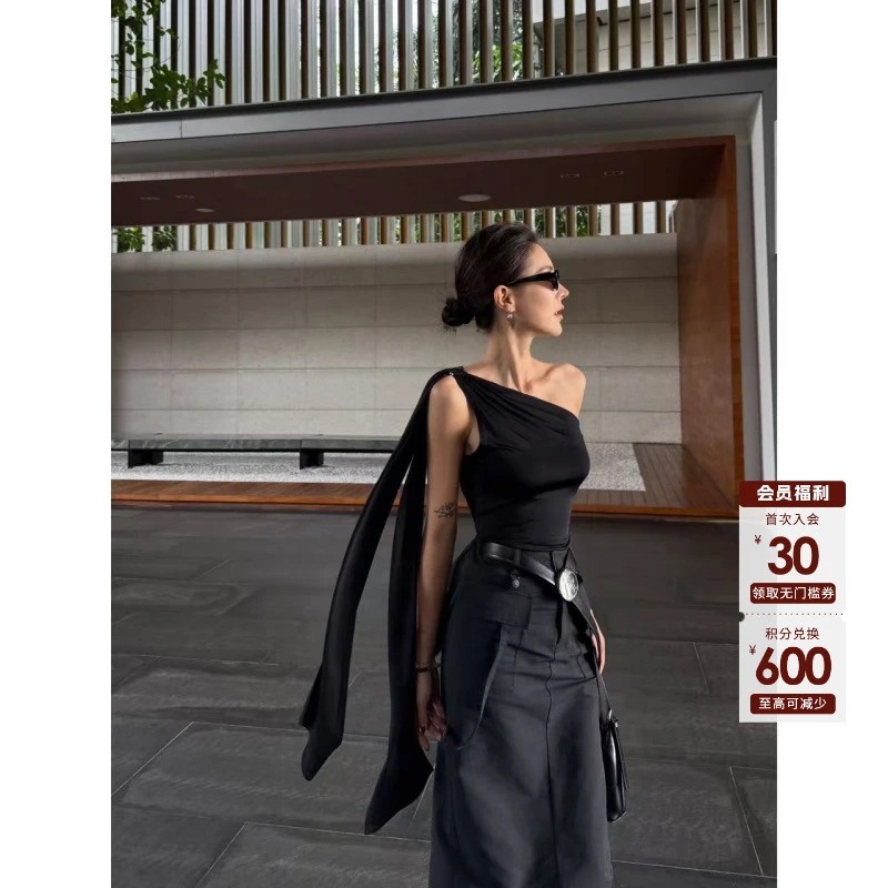 HANLU STUDIO原创设计法式不规则修身型上衣高腰直筒半身裙套装