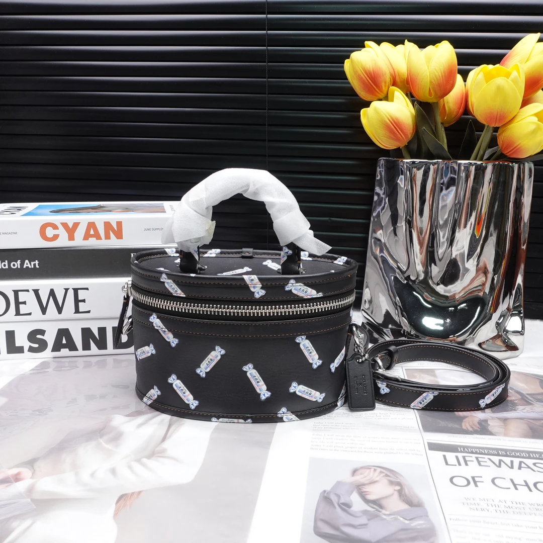 95新 COACH/蔻驰 单肩包/T10221416