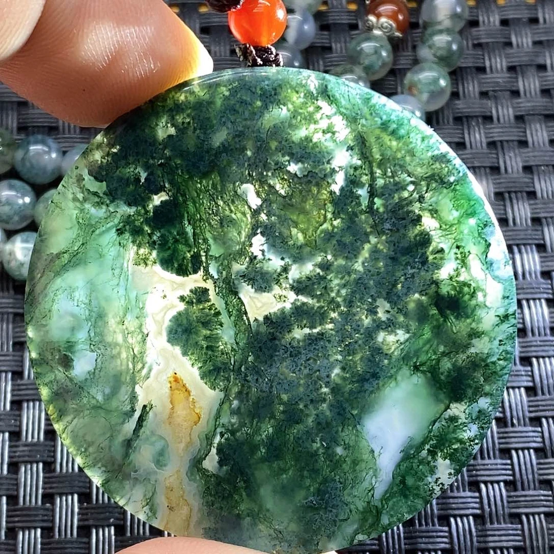 未镶嵌颈饰玛瑙/玉髓姜*急