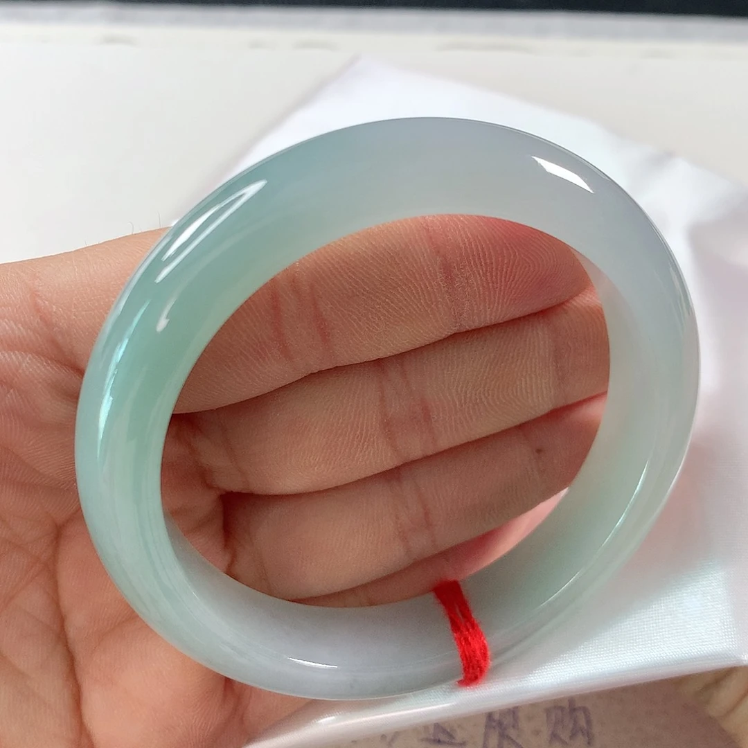 翡翠手镯未镶嵌①④⑤