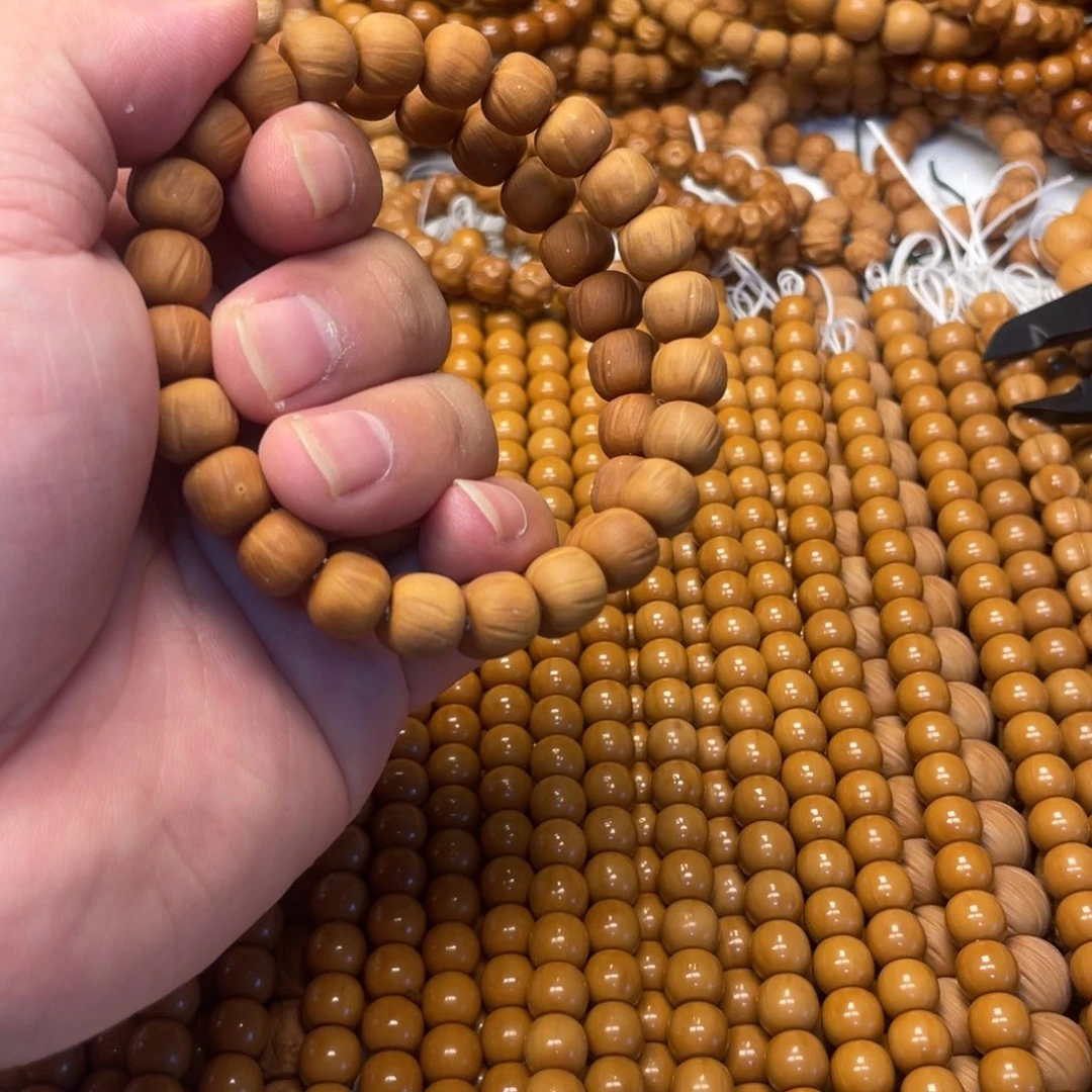 二等道珠云锦手串猴头核桃