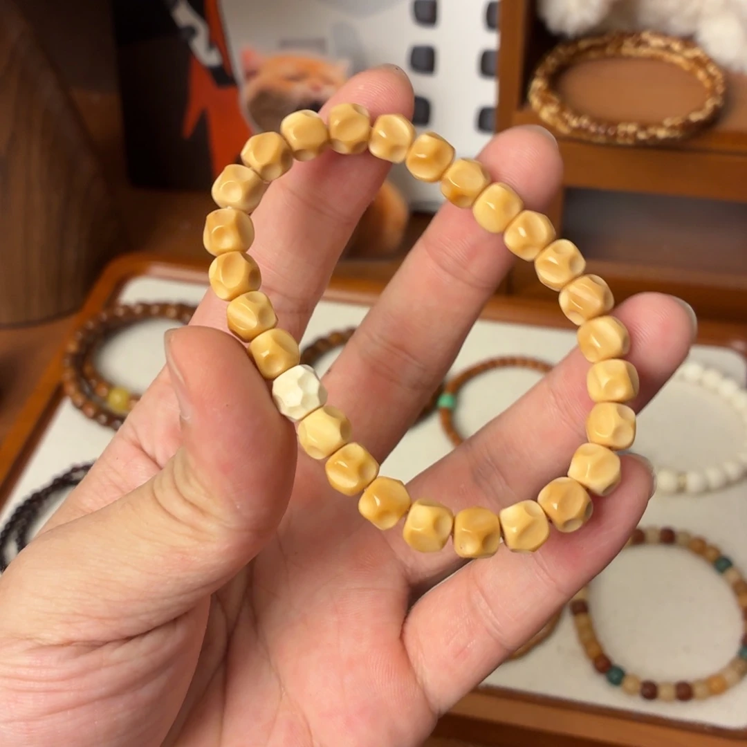 菩提根/象牙果手串