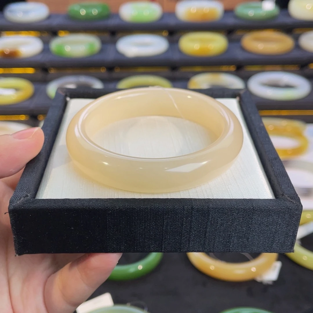 未镶嵌手镯和田玉- 浓藕粉 桃粉调 55