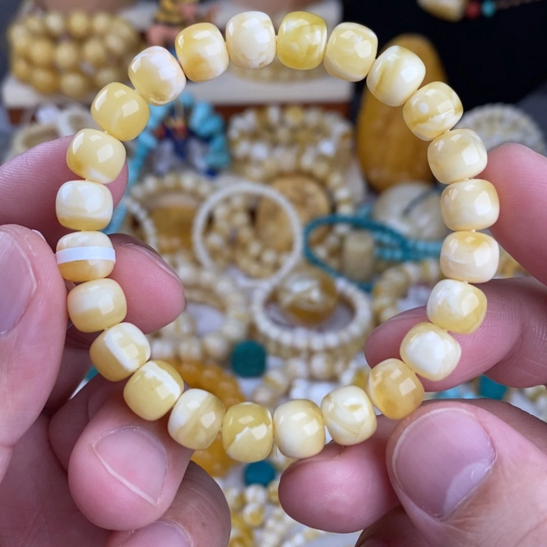 蜜蜡未镶嵌手链瓷白溶洞妖花9mm