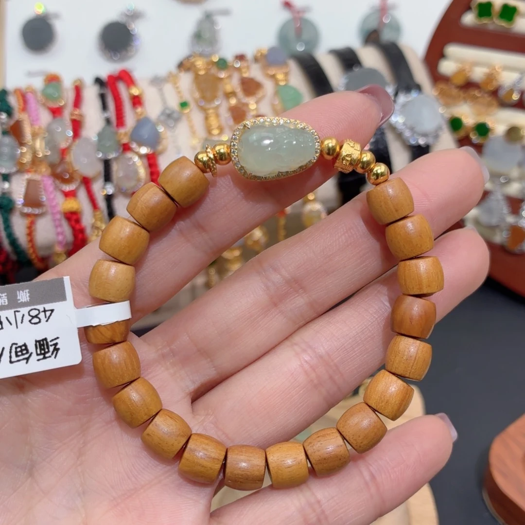 翡翠银S925镶嵌颈饰手串