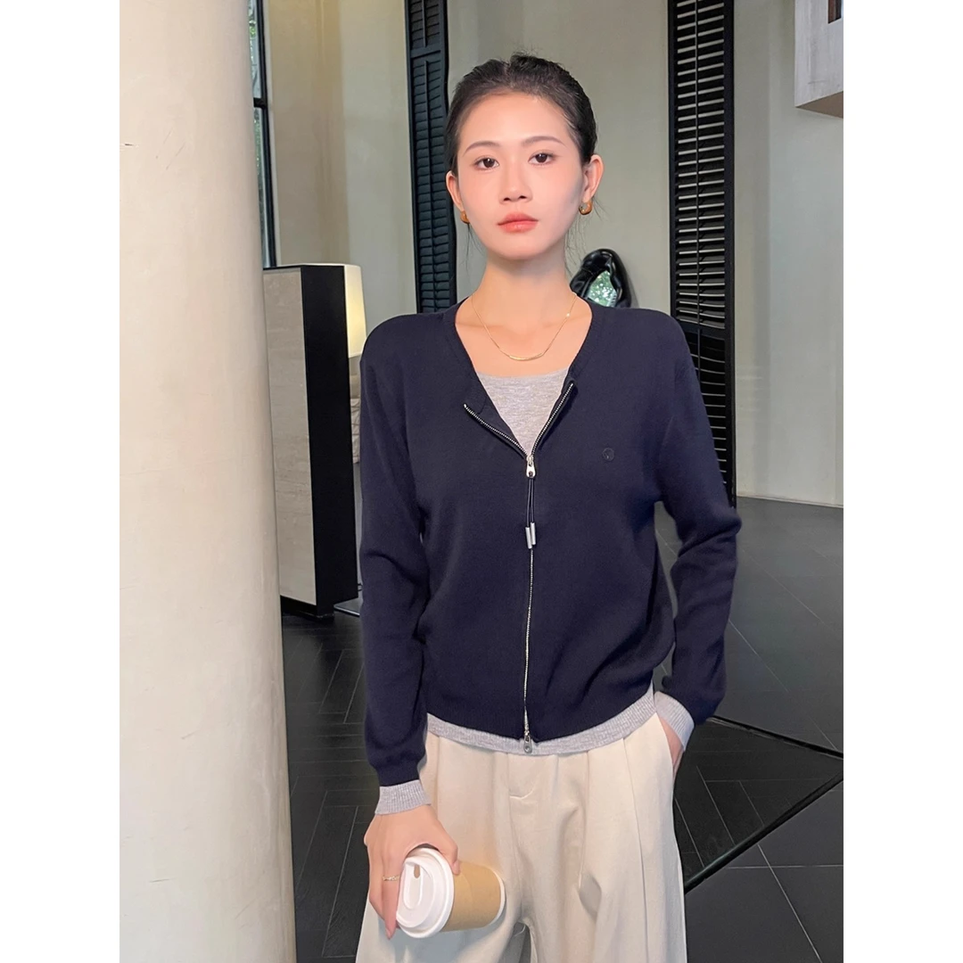 撞色v领假两件针织开衫女春秋2025新款长袖毛衣打底内搭上衣外穿
