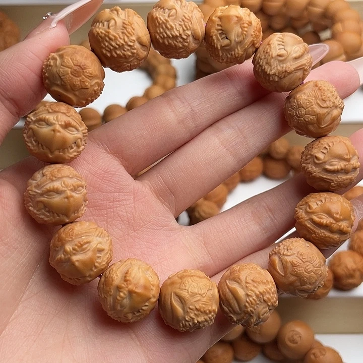 猴头核桃吊坠山鬼大鹏鸟