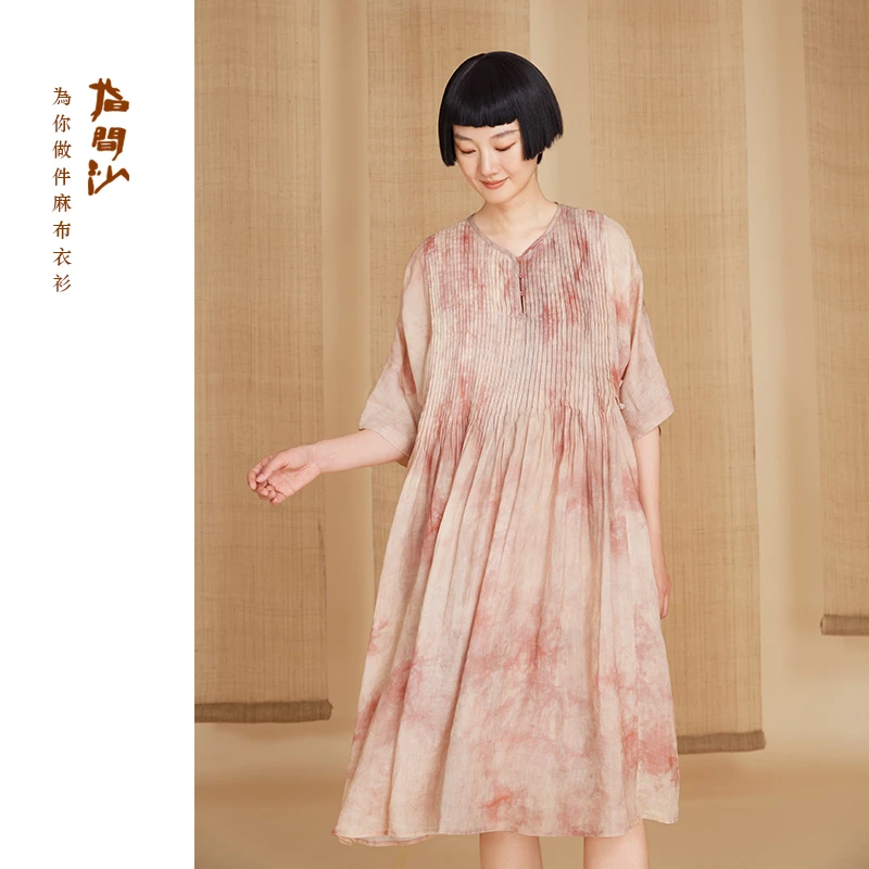 指间沙2525278女装25夏中式V领半门襟打条扎染印花苎麻棉里连衣裙