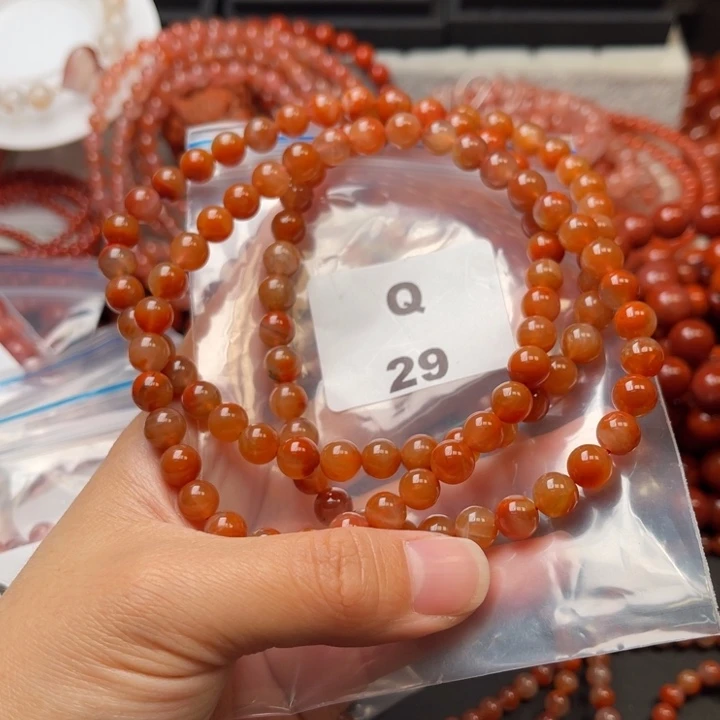 南红玛瑙未镶嵌多样性发货默认微瑕称重7mm